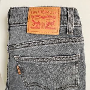 Levi’s Vintage High-Rise Skinny Jean